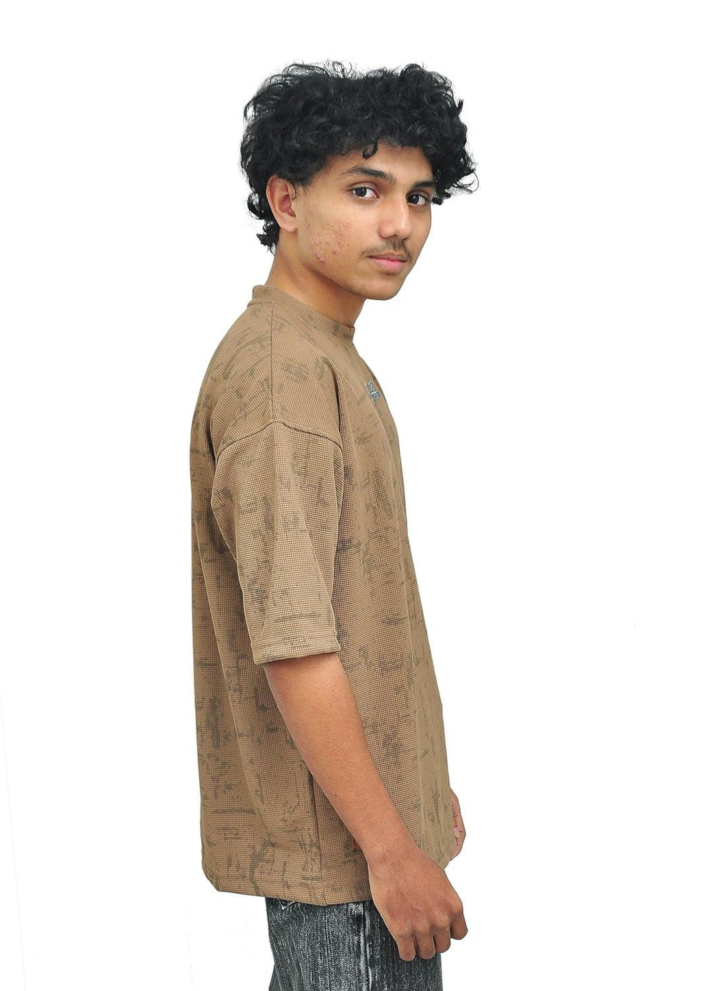 Yan Han Men's Premium Oversized T-Shirt | 3D Embroidery Branding | Five-Sleeve Drop Shoulder Fit | Earthy Brown Textured Pattern (S M L XL) (in, Alpha, L, Regular)